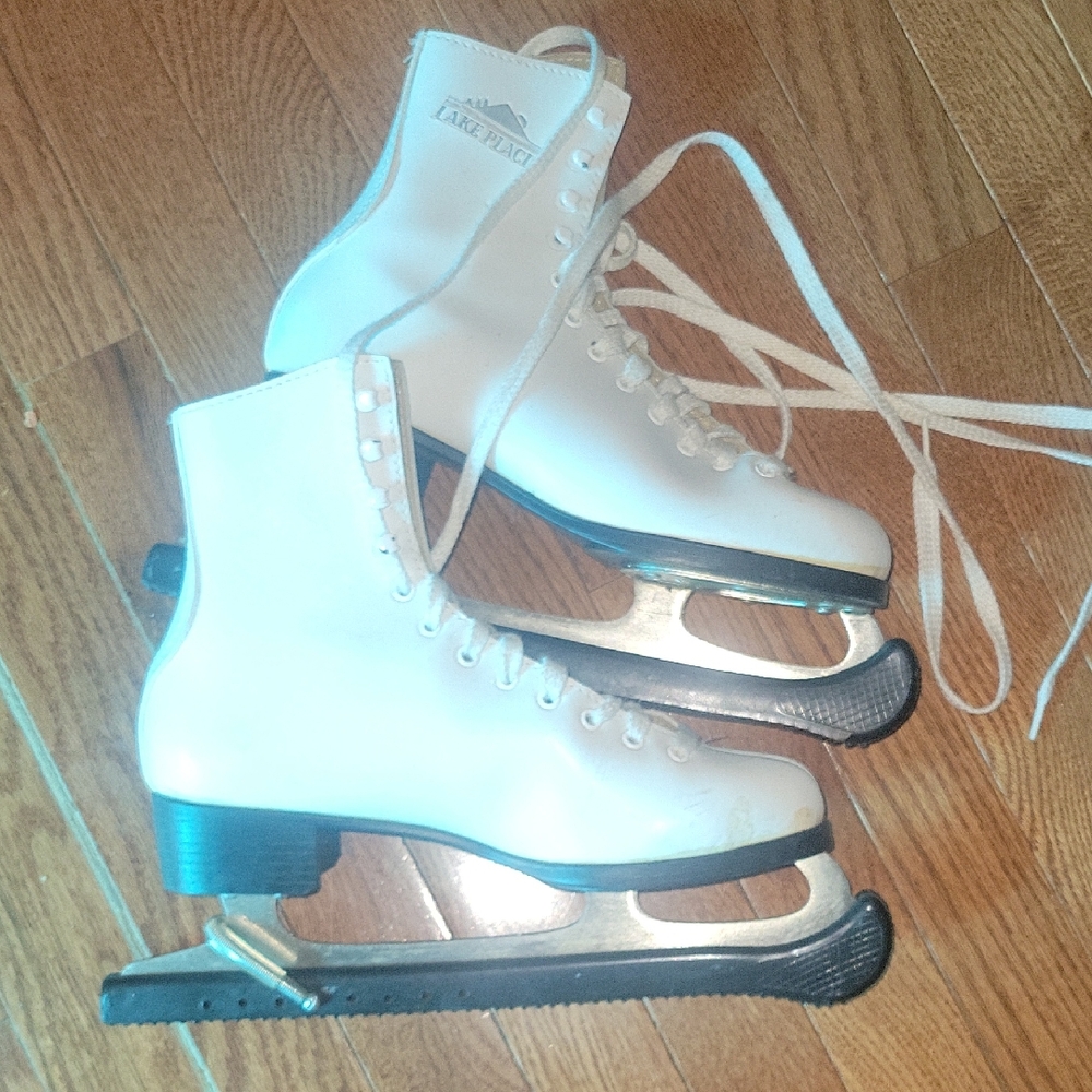 Lake Placid White Women's Ice Skates